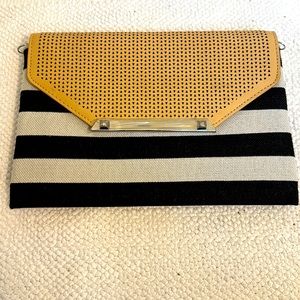 Stella and Dot neutral clutch